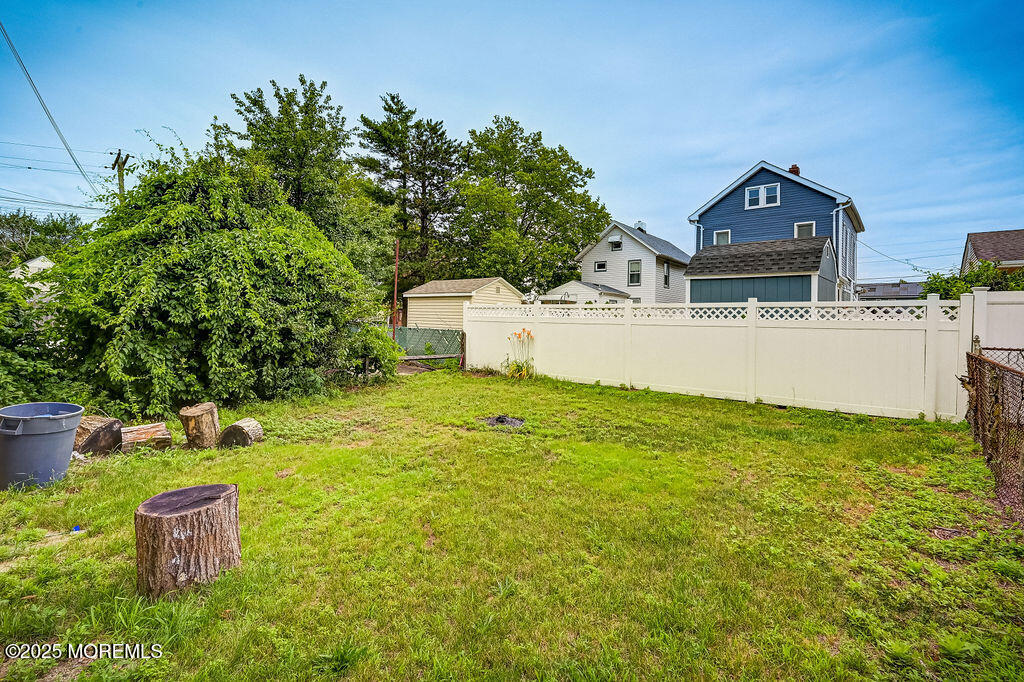 95 Broadway Keyport, NJ 07735 - Photo 29 of 31 a house view with a garden space