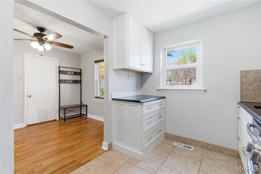 1550 Grant Road Webster Groves, MO 63119 - Photo 14 of 31