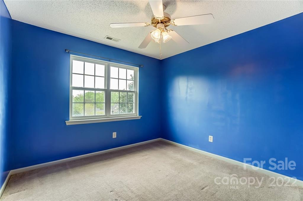 104 High Ridge Court West Mount Holly, NC 28120 - Photo 29 of 34 an empty room with a window