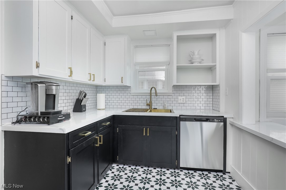 2922 13th Street Northwest Canton, OH 44708 - Photo 10 of 29 Kitchen