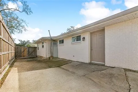 $294,000 | 2408 Massachusetts Avenue, Metairie, LA 70003