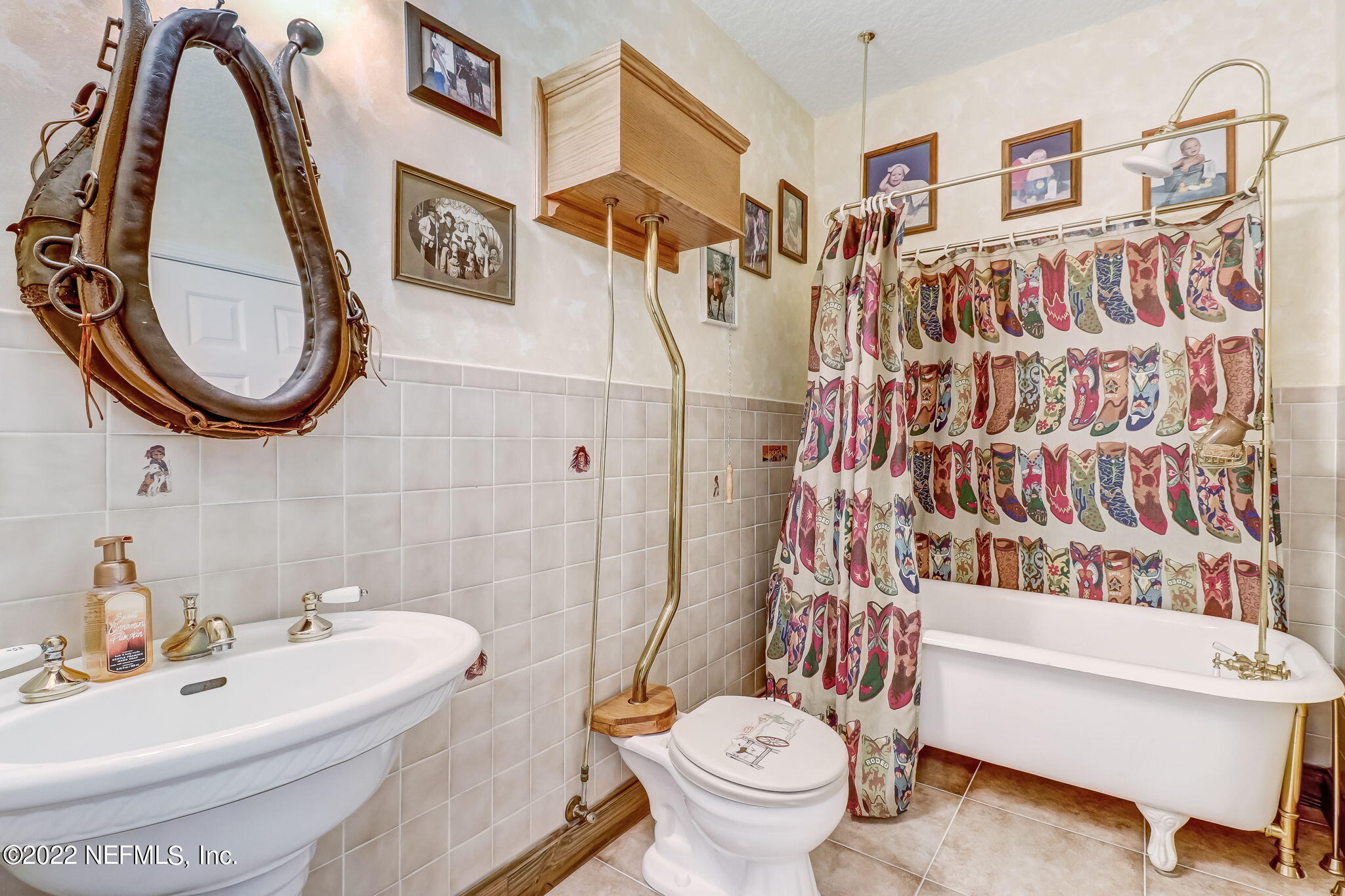 1364 Fouraker Road Jacksonville, FL 32221 - Photo 8 of 41 Downstairs Bath