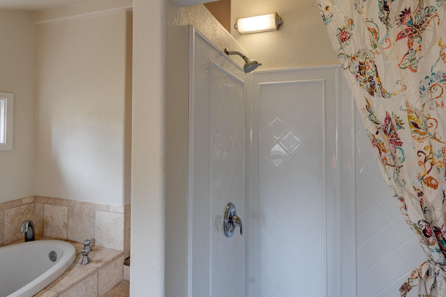 64925 McGrath Road Bend, OR 97701 - Photo 31 of 51 Brand new deep fiberglass shower