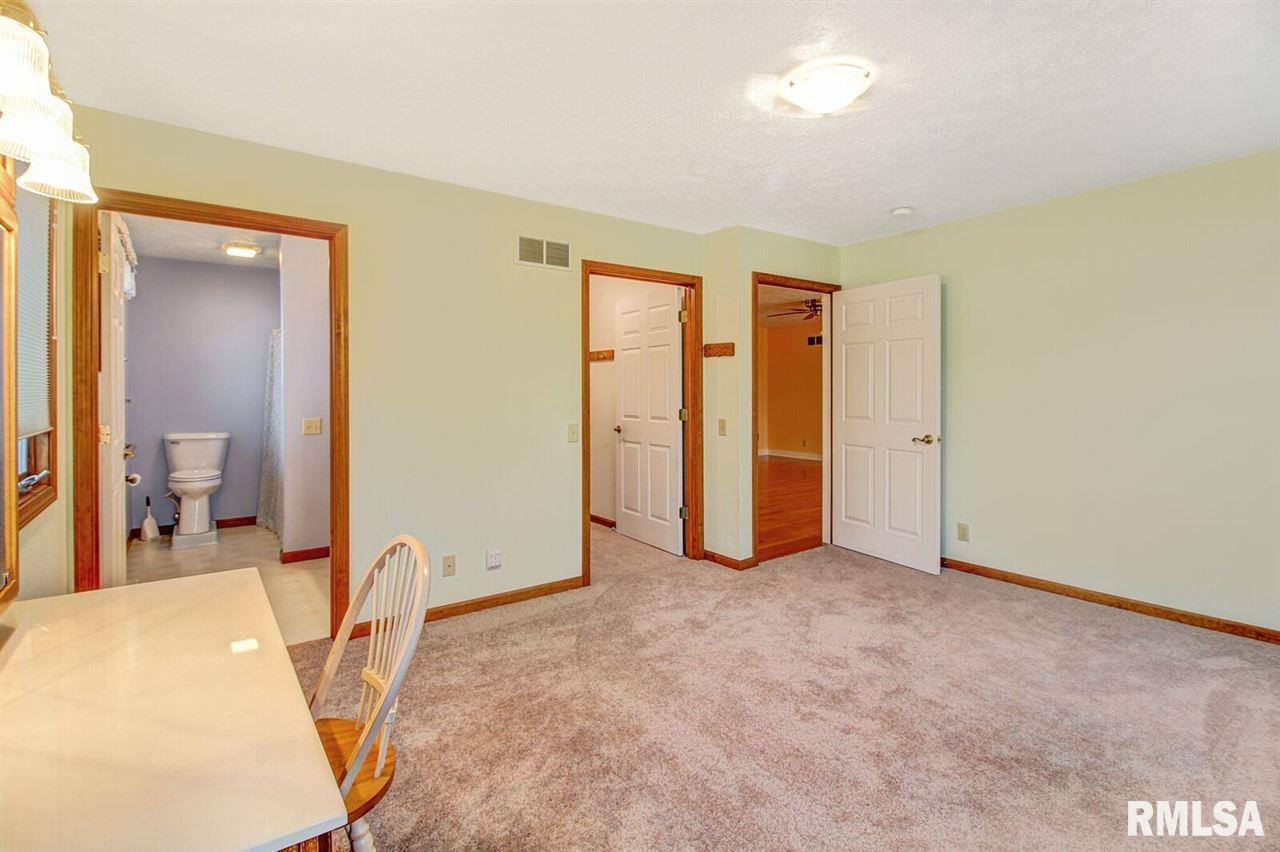 3917 South Sheffield Road Bartonville, IL 61607 - Photo 21 of 33 Gallery Image 21