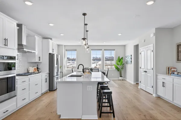 $1,085,000 | 875 Fls Passage West, Unit C, St. Paul, MN 55116