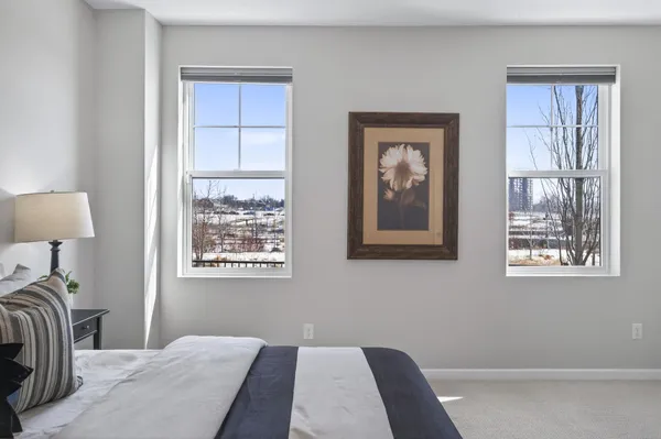 $1,085,000 | 875 Fls Passage West, Unit C, St. Paul, MN 55116