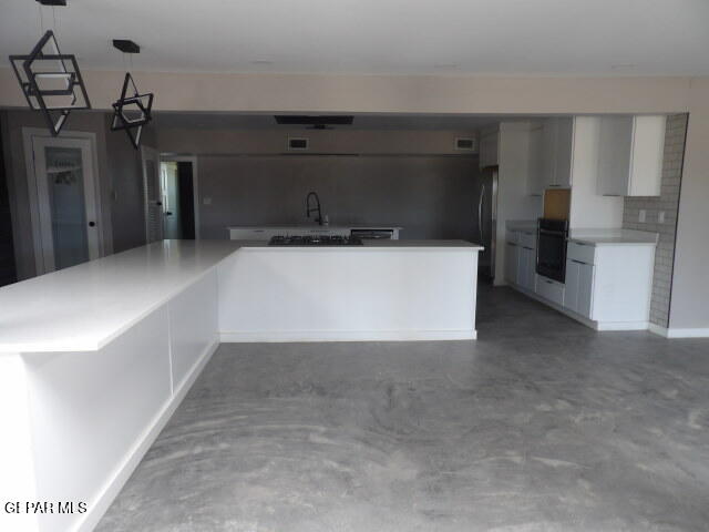 810 Gato Road El Paso, TX 79932 - Photo 5 of 17 Kitchen 3