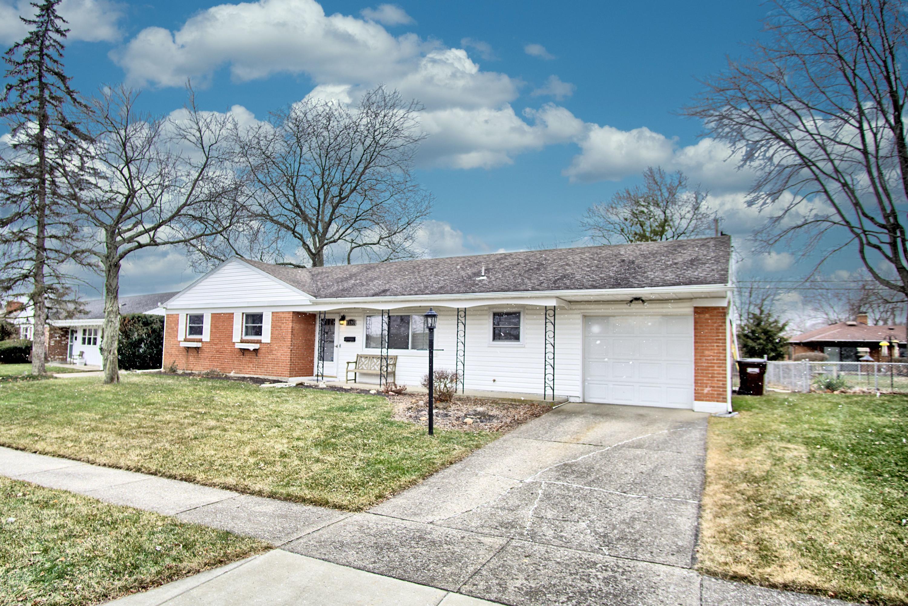 1130 Claybourne Road Dayton, OH 45429 - Photo 3 of 42