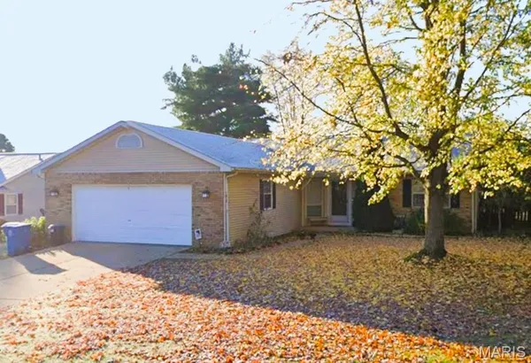 $265,000 | 3812 Rolling Meadows Drive, Belleville, IL 62221