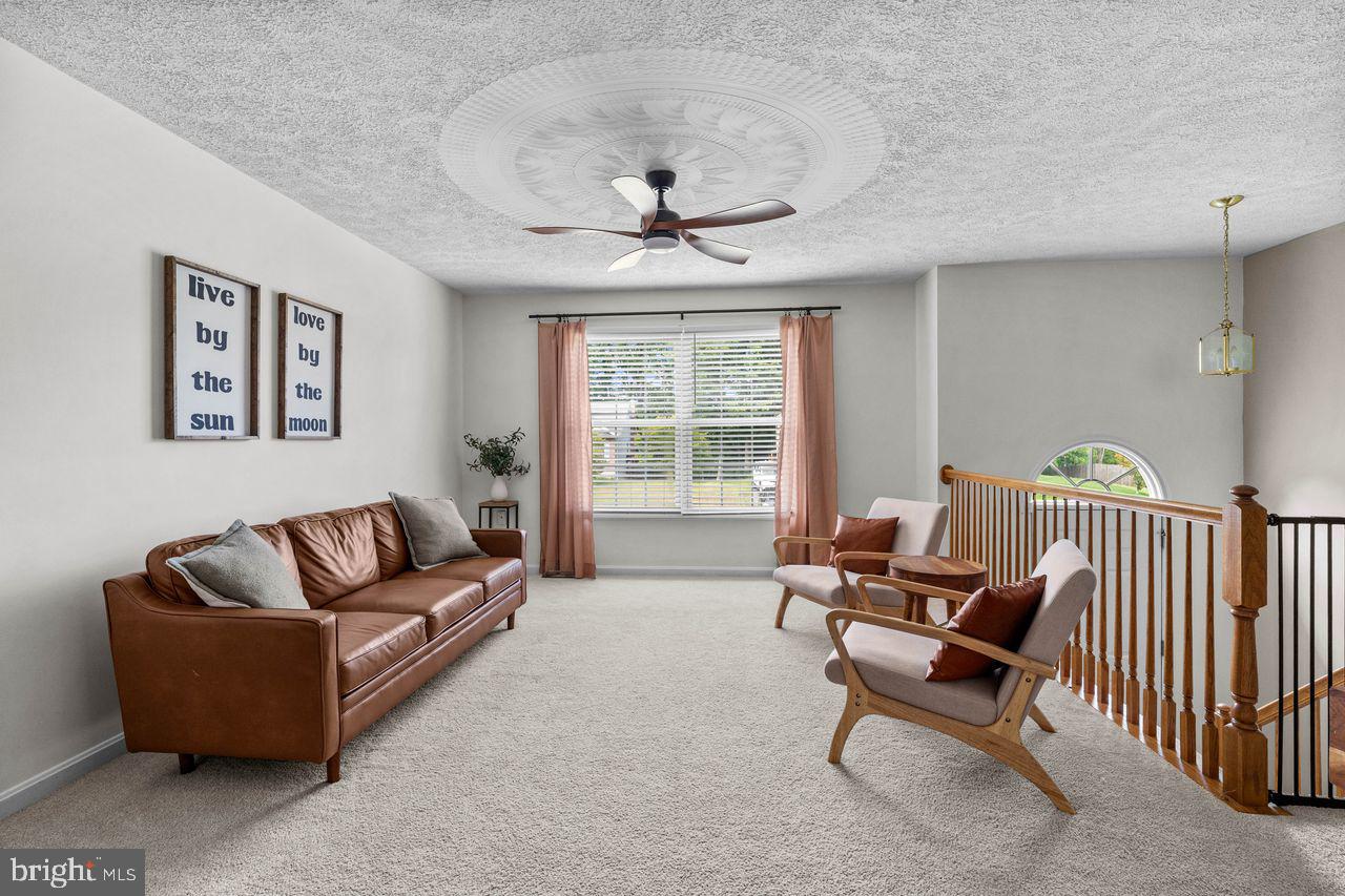 109 Schell Run Lane Tyrone, PA 16686 - Photo 5 of 30 Sitting Area