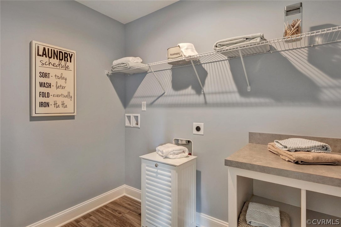 11831 Winterpock Road Chesterfield, VA 23838 - Photo 29 of 34 a bathroom with a sink and a mirror