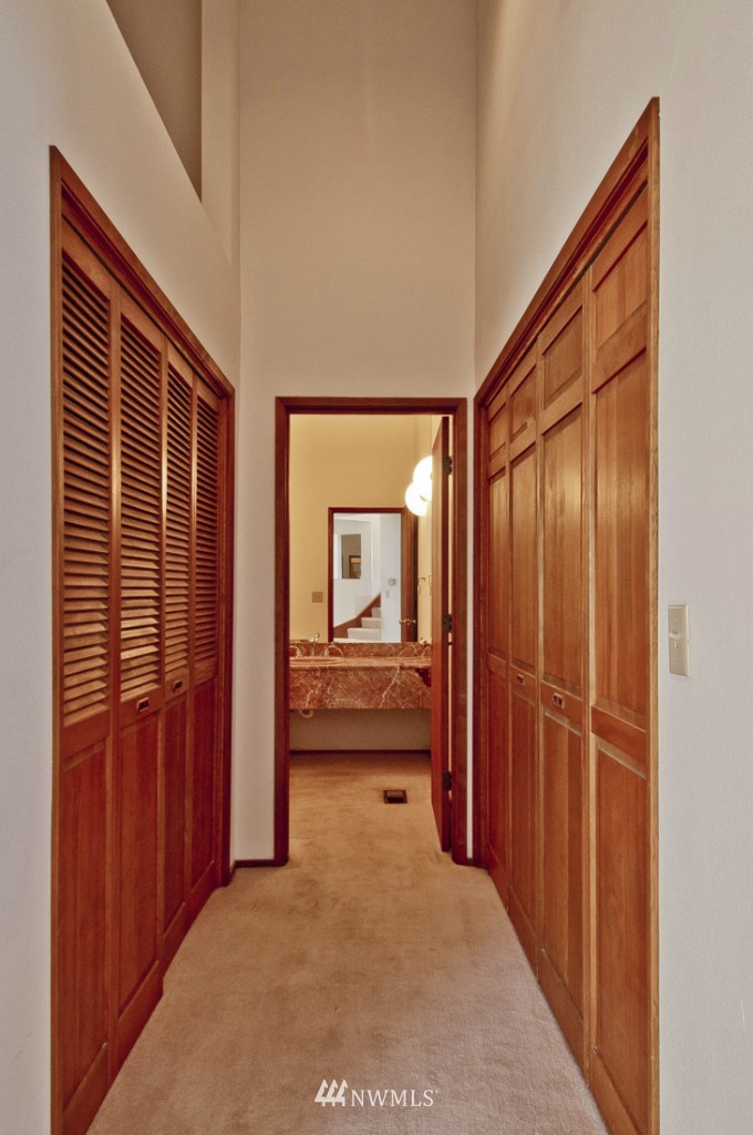 4108 Southwest Thistle Street Seattle, WA 98136 - Photo 19 of 25 Gallery Image 19