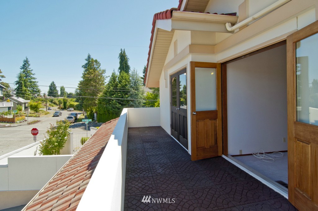 4108 Southwest Thistle Street Seattle, WA 98136 - Photo 20 of 25 Gallery Image 20