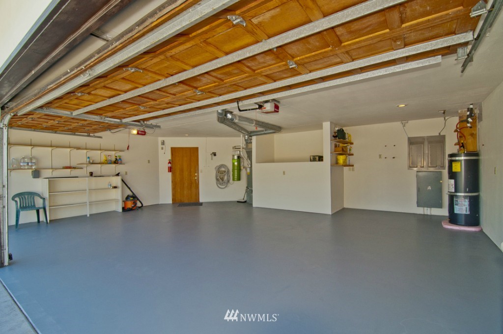 4108 Southwest Thistle Street Seattle, WA 98136 - Photo 21 of 25 Gallery Image 21