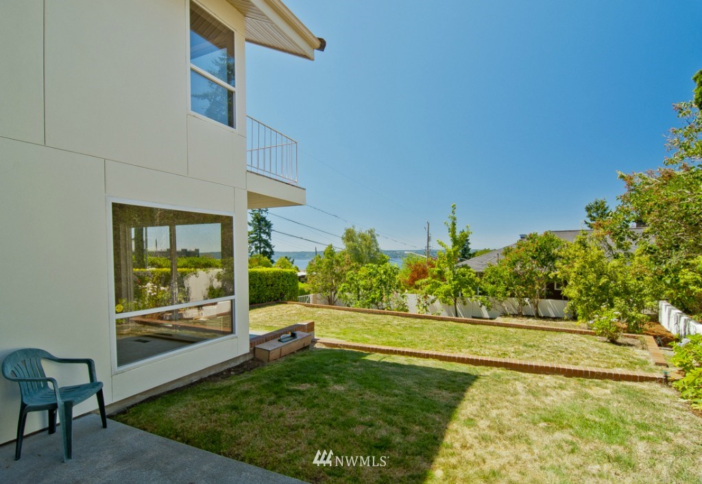 4108 Southwest Thistle Street Seattle, WA 98136 - Photo 24 of 25 Gallery Image 24