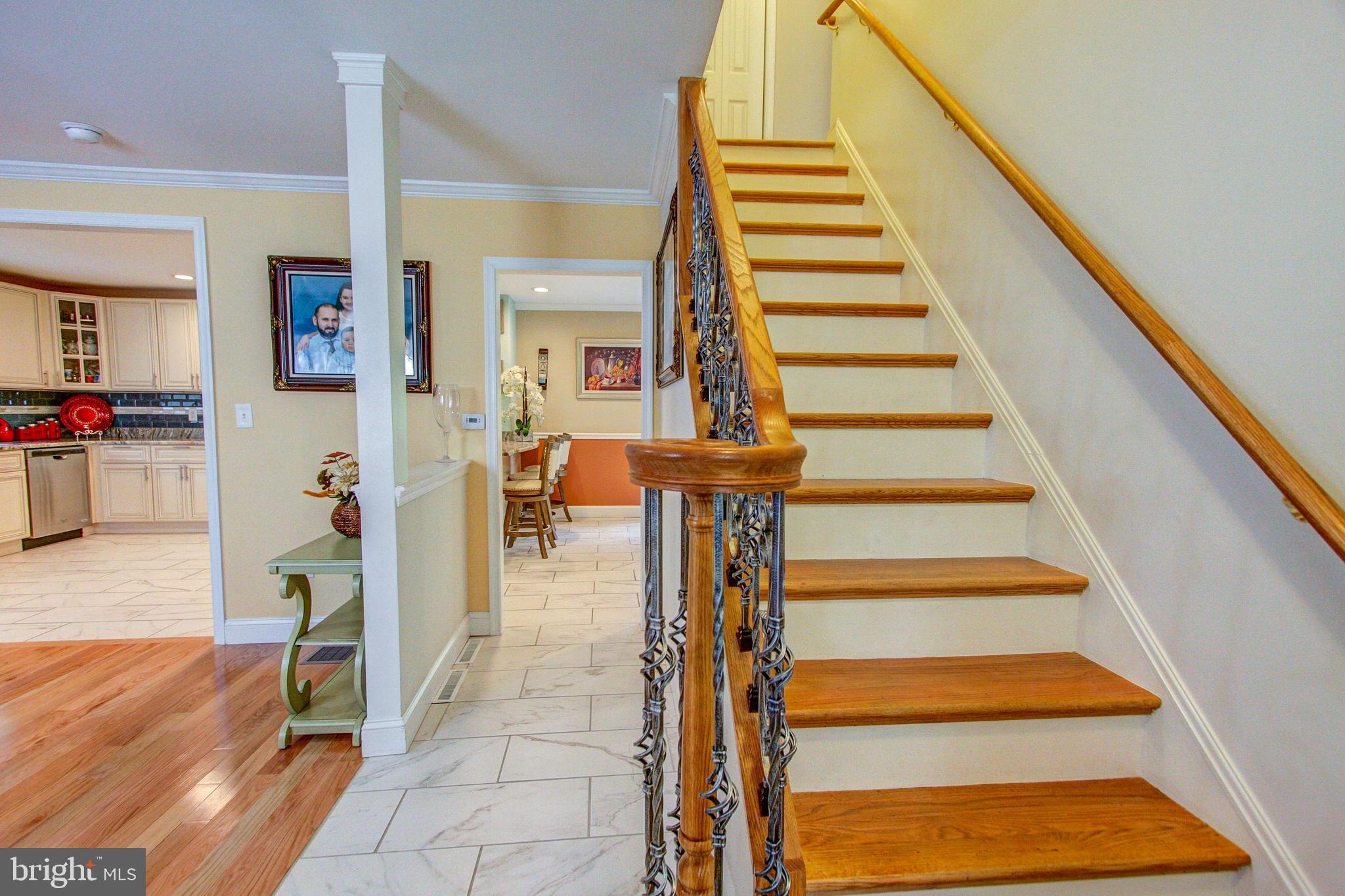 1256 Fitzwatertown Road Abington, PA 19001 - Photo 4 of 46 Gallery Image 4
