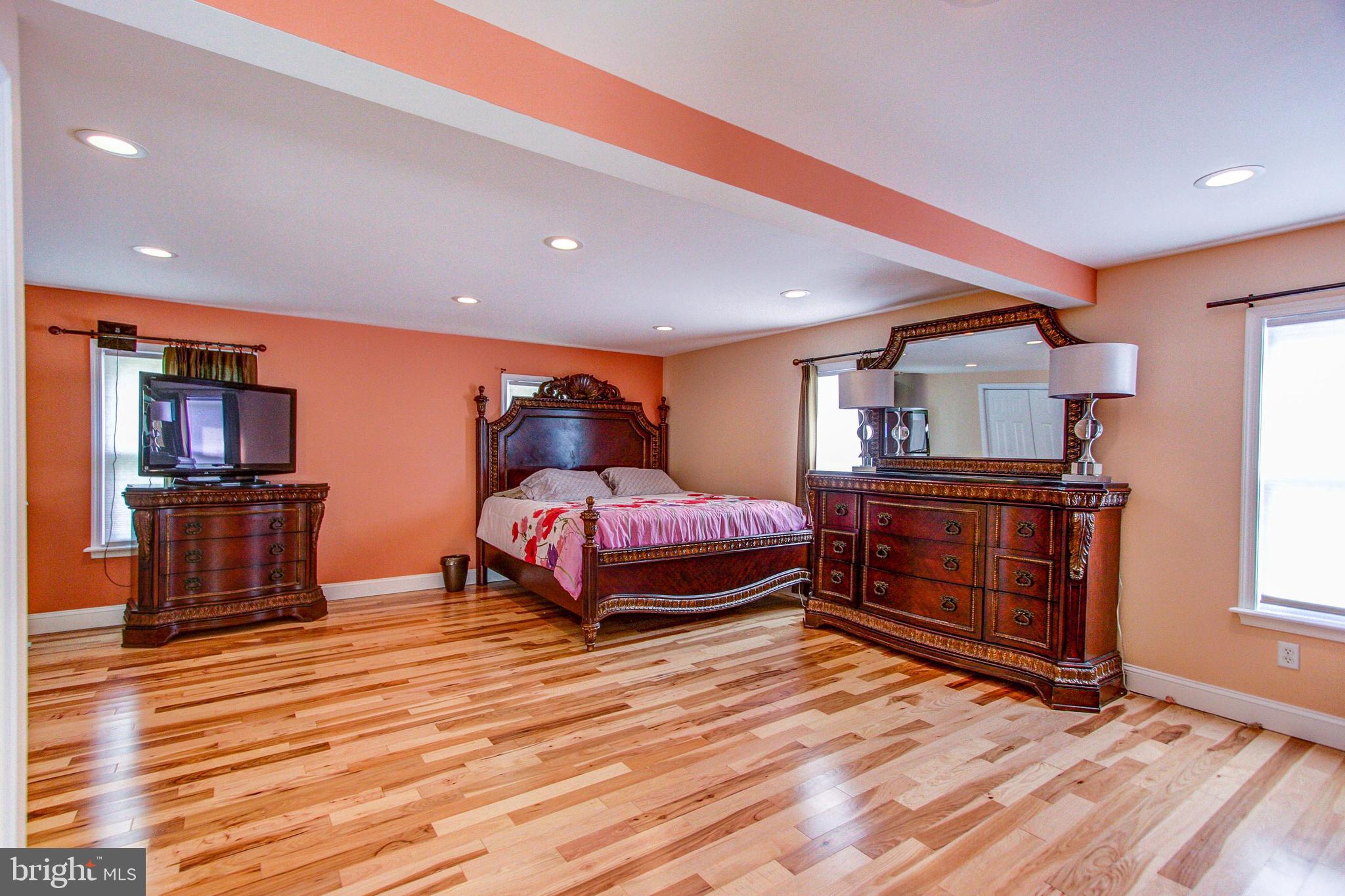 1256 Fitzwatertown Road Abington, PA 19001 - Photo 31 of 46 Gallery Image 31
