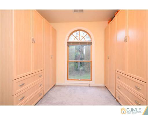 962 Ridge Road Monmouth Junction, NJ 08852 - Photo 14 of 22