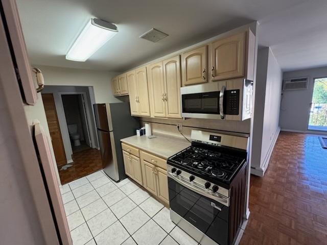 8901 North Western Avenue, Unit 211 Des Plaines, IL 60016 - Photo 11 of 17