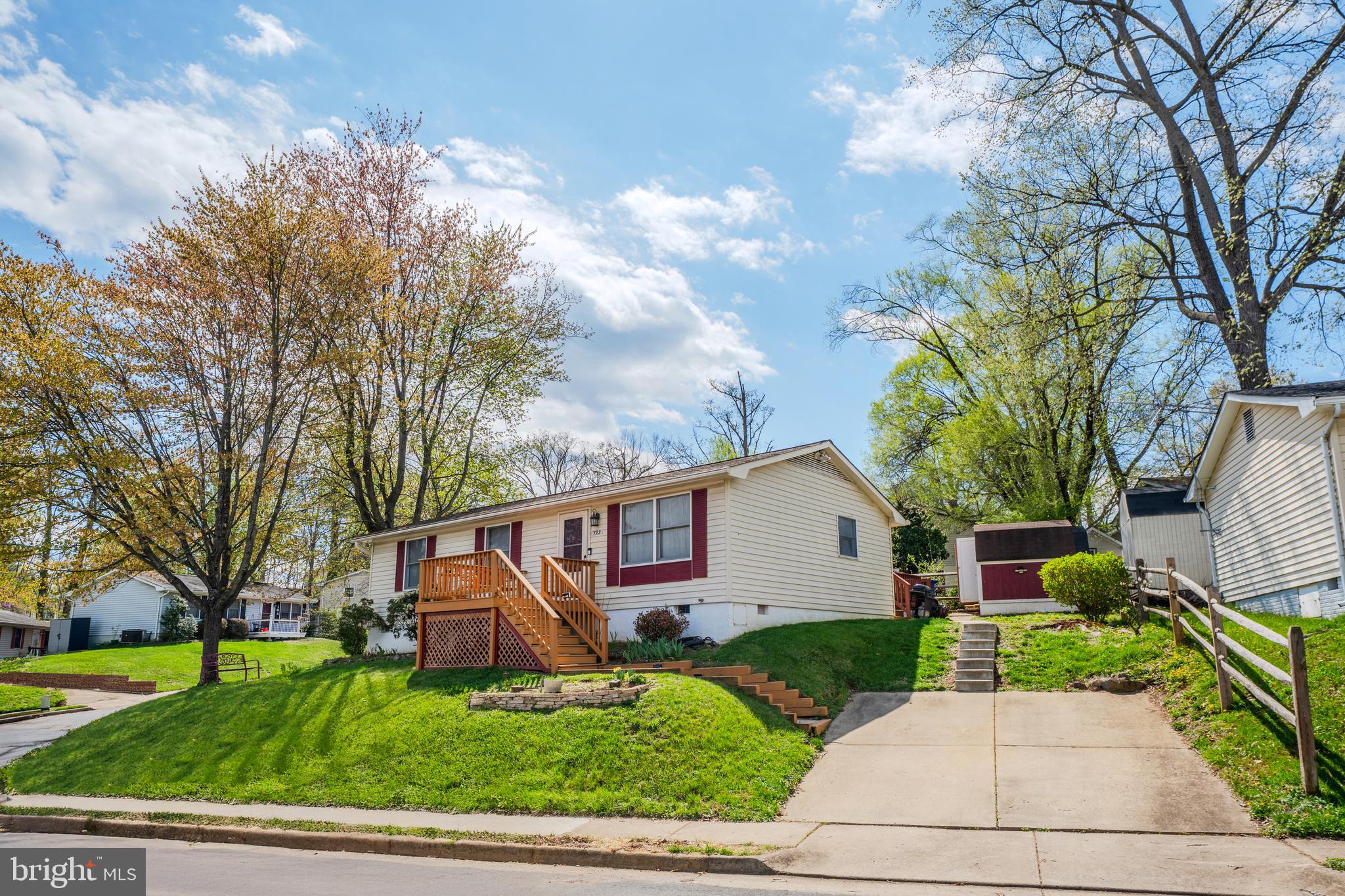 599 Rockbridge Drive Southeast Leesburg, VA 20175 - Photo 1 of 1