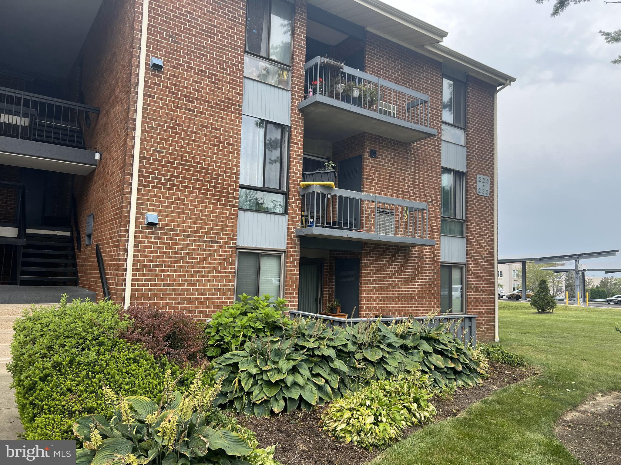 220 Echelon Road, Unit 4 Voorhees, NJ 08043 - Photo 2 of 5 Gallery Image 2