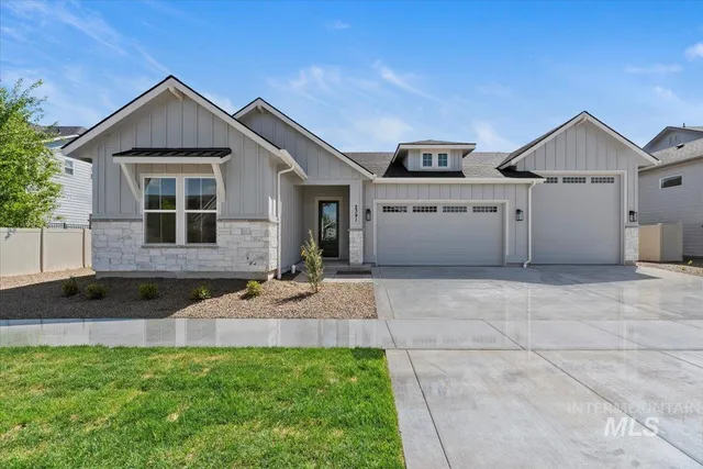 $799,900 | 2391 East Snocreek Drive, Eagle, ID 83616