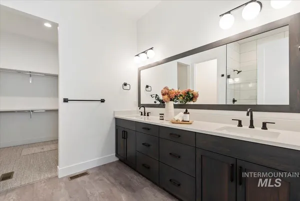 $749,900 | 2391 East Snocreek Drive, Eagle, ID 83616