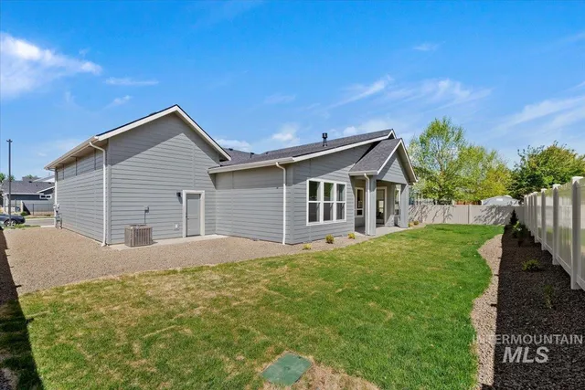 $799,900 | 2391 East Snocreek Drive, Eagle, ID 83616