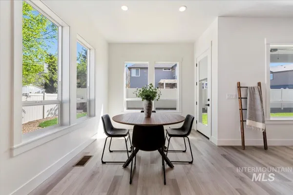 $749,900 | 2391 East Snocreek Drive, Eagle, ID 83616