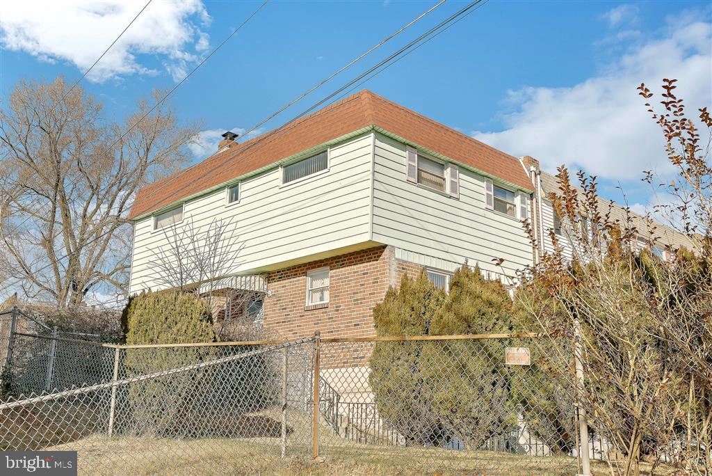 11712 Academy Road Philadelphia, PA 19154 - Photo 3 of 40