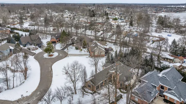 $250,000 | 4275 Forest Valley Court, Waterford, MI 48328