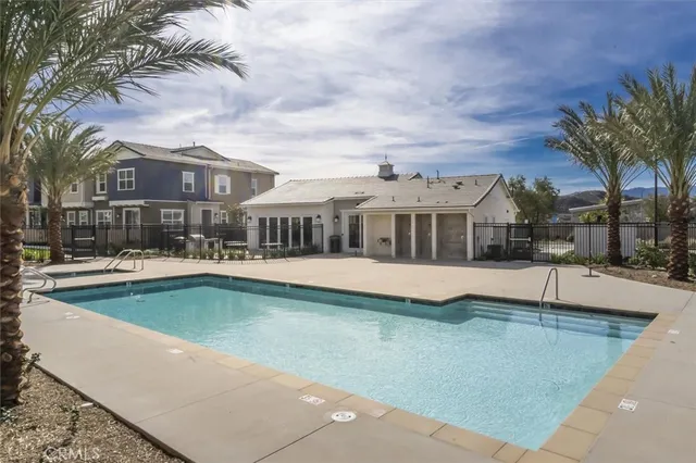 $625,000 | 22922 Harvest Mill Circle, Saugus, CA 91350