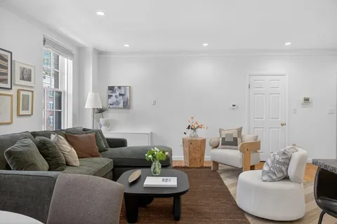 $1,100,000 | 17 Bowdoin Street, Unit 3AB, Boston, MA 02114