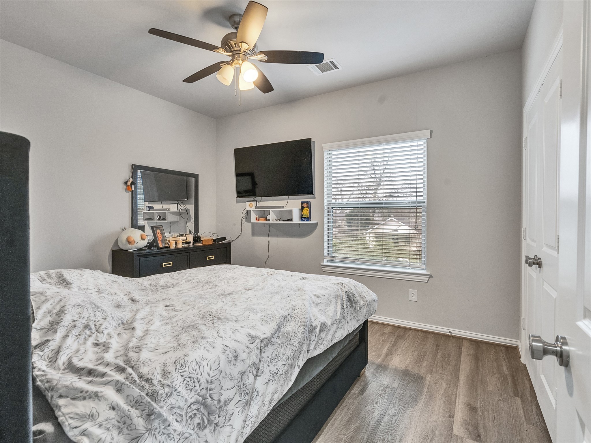 2411 Charles Road, Unit A Houston, TX 77093 - Photo 17 of 33 B