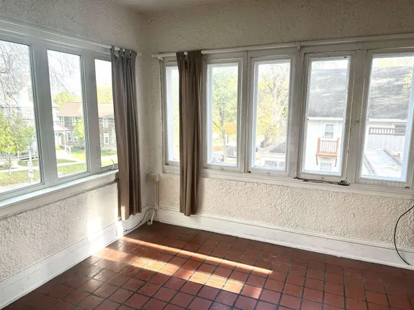 $1,225,000 | 1001 Grant Street, Madison, WI 53711