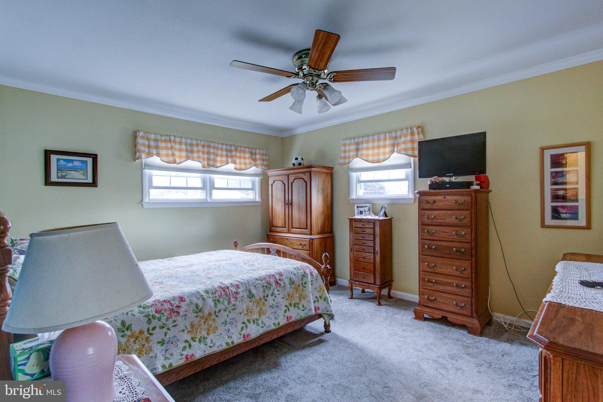 248 Hickory Road Warminster, PA 18974 - Photo 23 of 44 Bedroom 1