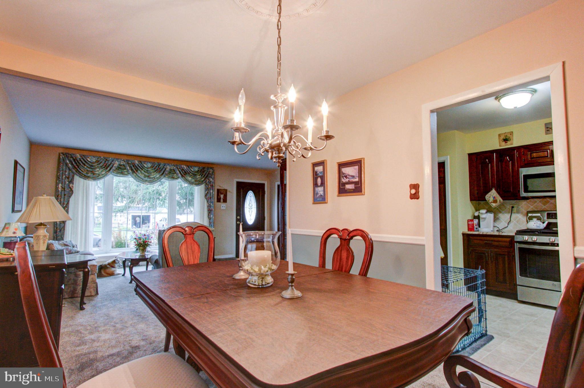 248 Hickory Road Warminster, PA 18974 - Photo 8 of 44 Dining room with living room and kitchen