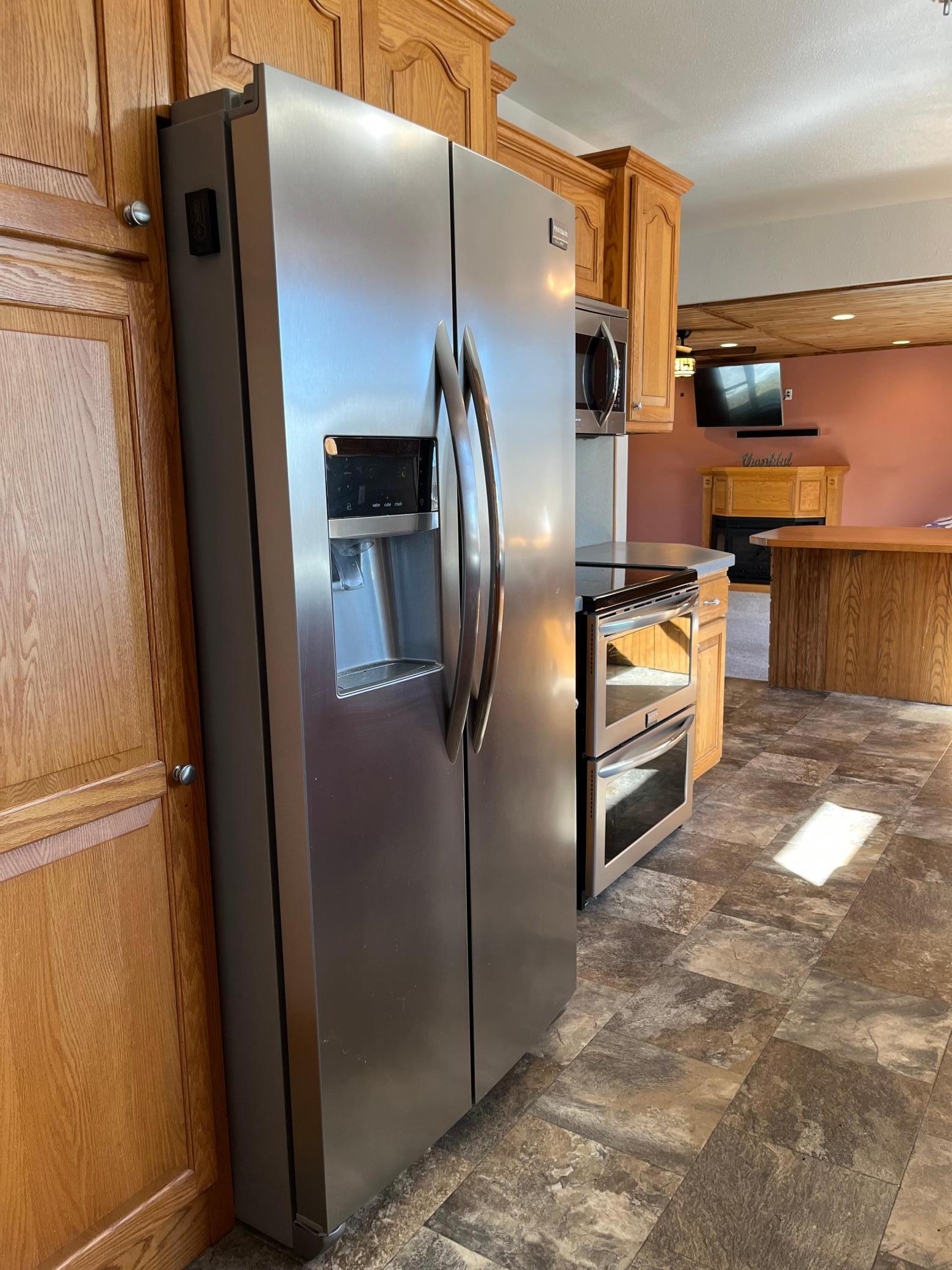316 Buckwheat Avenue Windom, MN 56101 - Photo 4 of 14