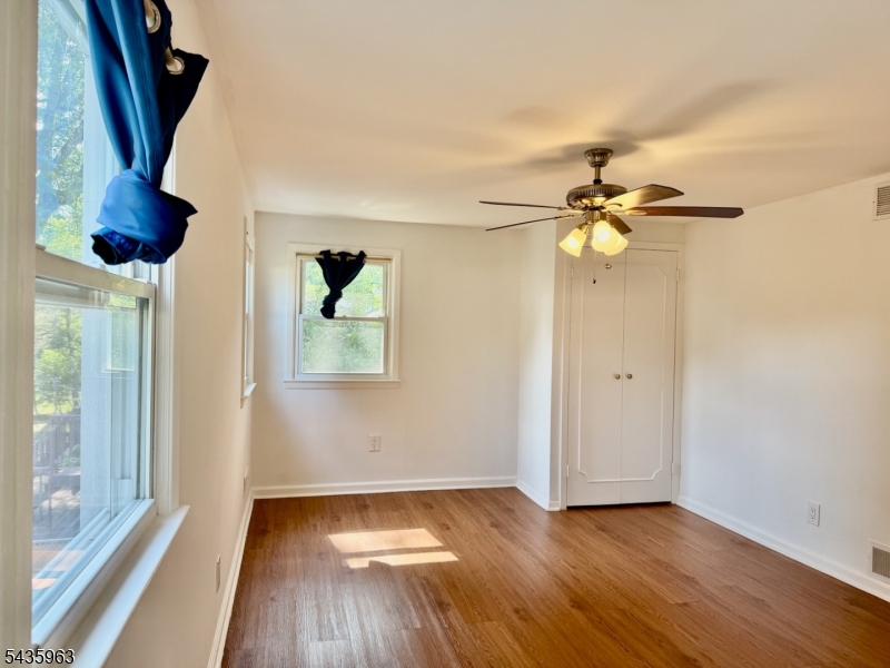 65 Wabeno Avenue Springfield, NJ 07081 - Photo 38 of 43