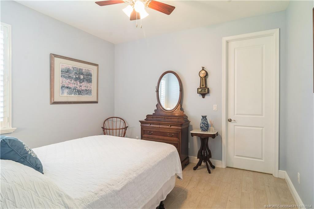 299 Southwest Cocoloba Way Stuart, FL 34997 - Photo 30 of 35 Walk-in closet