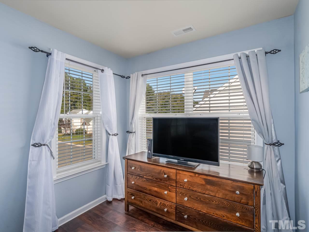 5540 Keowee Way Raleigh, NC 27616 - Photo 12 of 19 Gallery Image 12