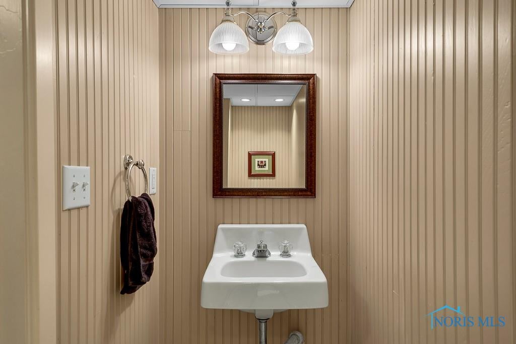 2295 Orchard Road Toledo, OH 43606 - Photo 42 of 50 Gallery Image 42