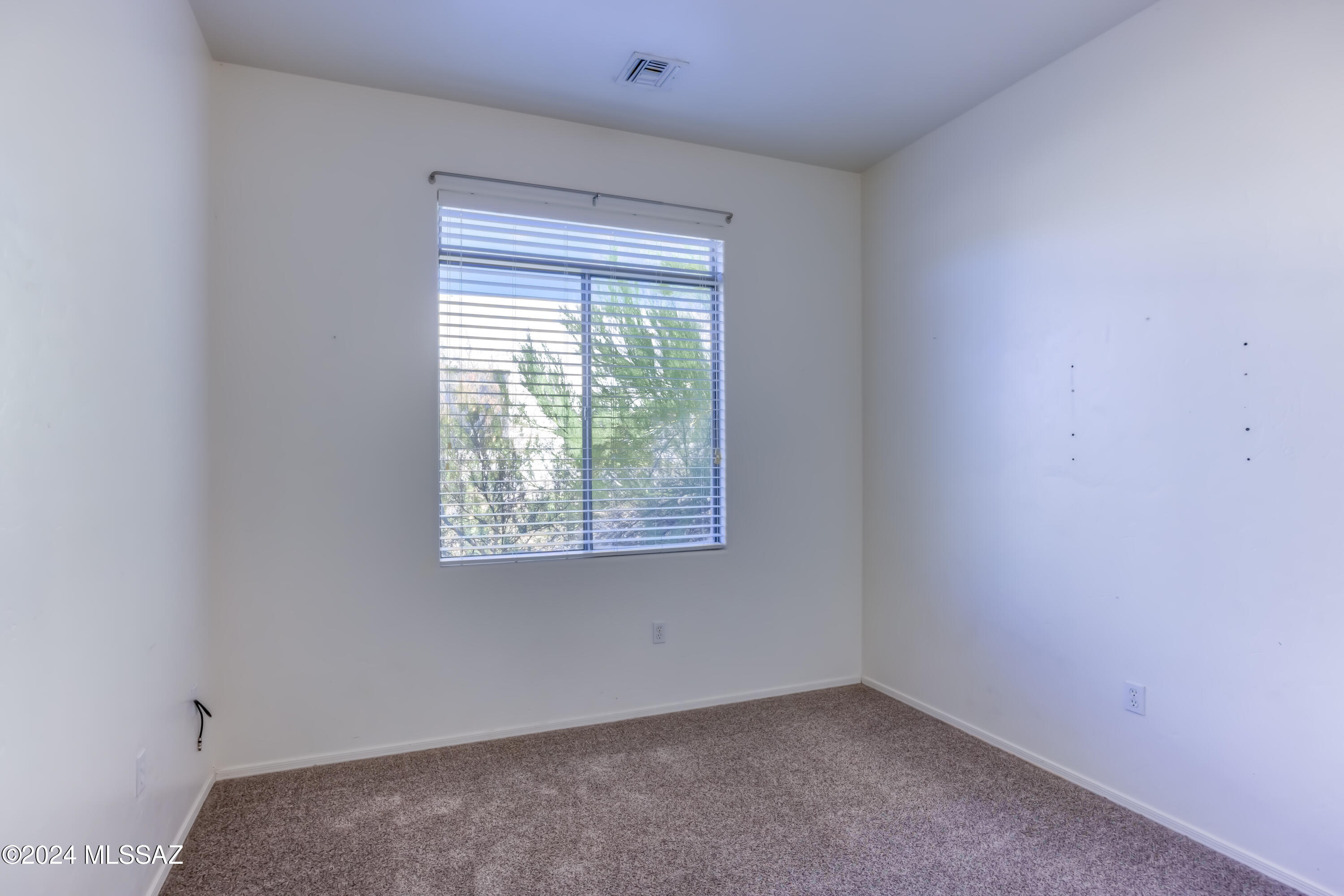 1588 West Copper Ridge Drive Tucson, AZ 85737 - Photo 23 of 36