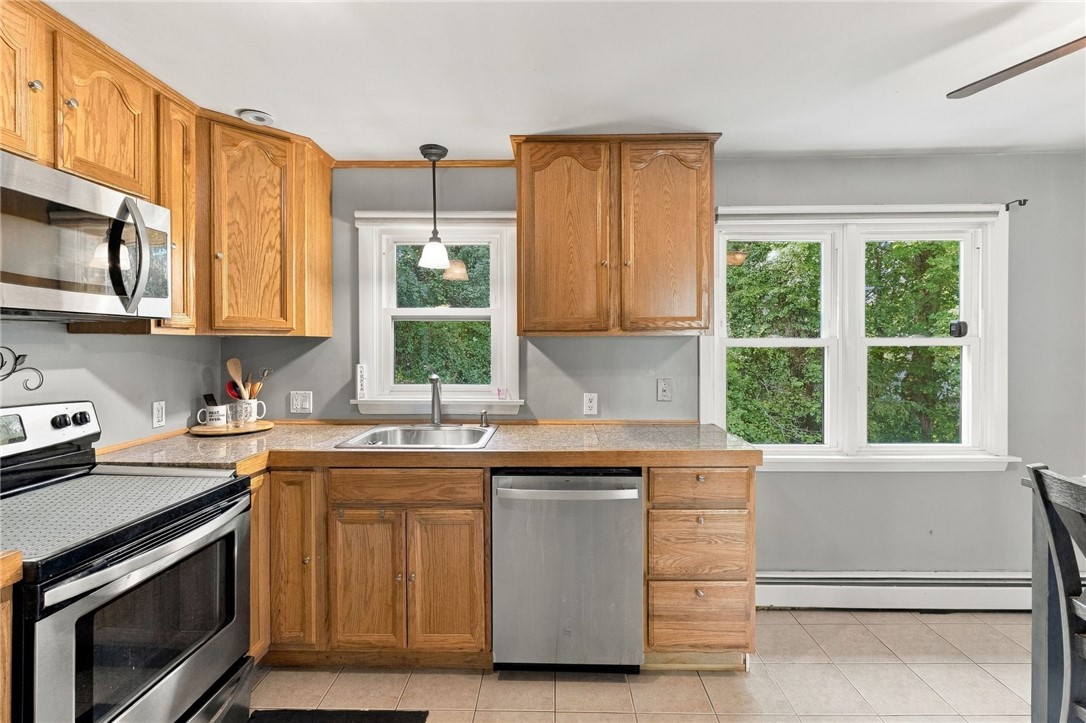 17 Pleasant View Circle Smithfield, RI 02828 - Photo 9 of 29 Gallery Image 9