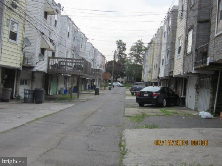 7246 Lamport Road Upper Darby, PA 19082 - Photo 13 of 13