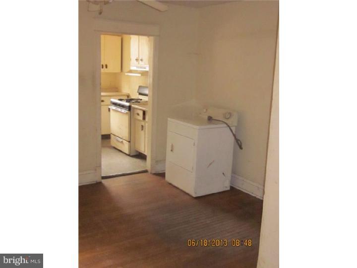 7246 Lamport Road Upper Darby, PA 19082 - Photo 4 of 13