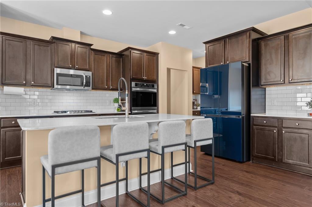 5619 Glad Acres Road Pfafftown, NC 27040 - Photo 16 of 45 Kitchen