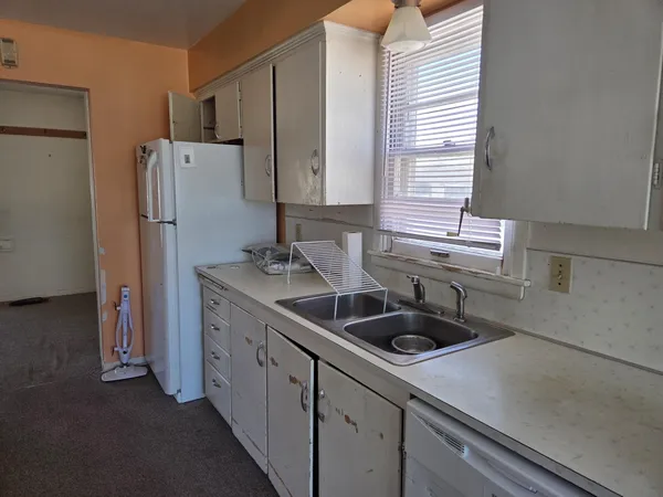 $170,000 | 1400 Howell Avenue, Worland, WY 82401