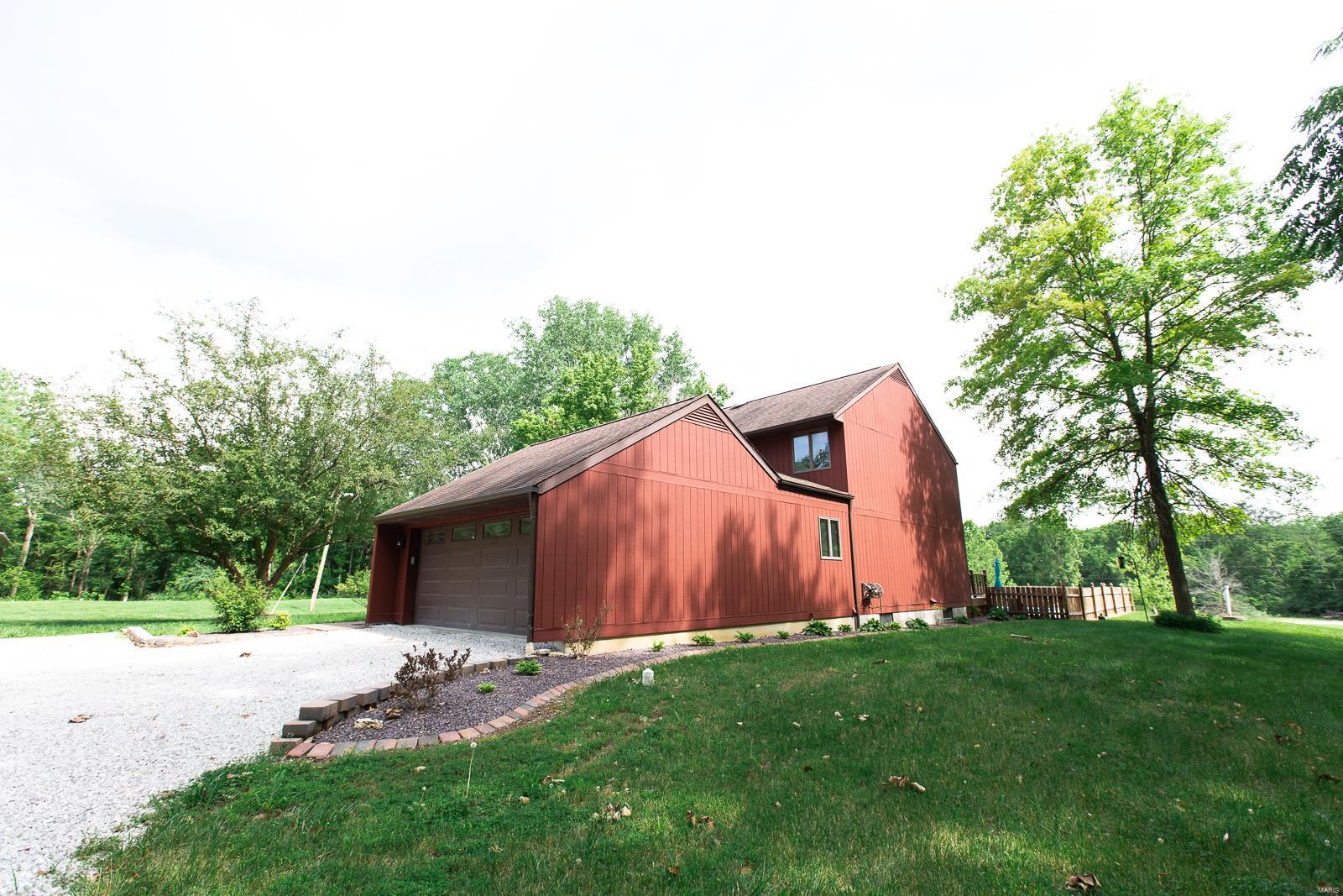 4718 Buck Ridge Road Freeburg, IL 62243 - Photo 4 of 52