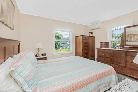 $649,000 | 87 Etville Avenue, Yonkers, NY 10703